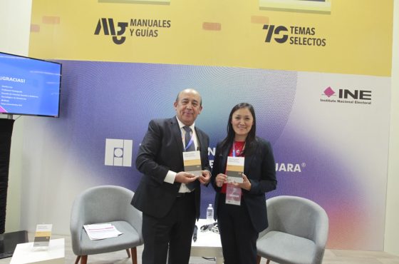 Presentación Editorial. Cuadernos de Divulgación de la Cultura Democrática “Democracia, poderes fácticos y regímenes de gobernanza criminal”