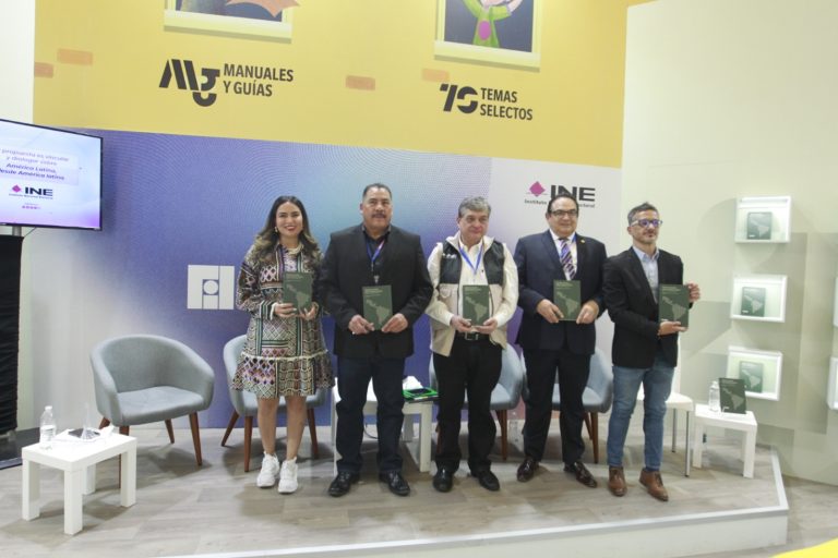 Presentación Editorial. Temas Selectos “Miradas actuales sobre América Latina: democracia, violencia y pandemia”.