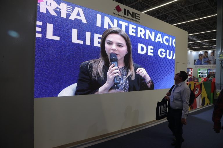 Presentación del libro “Experiencias del voto de las personas en prisión, una visión internacional comparada”. (Foto INE)