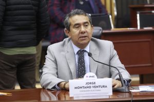 Jorge Montaño en su intervención durante la sesión de consejo general