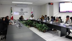 Consejo Local del INE en Aguascalientes en el salón de sesiones durante los trabajos de la sesión extraordinaria