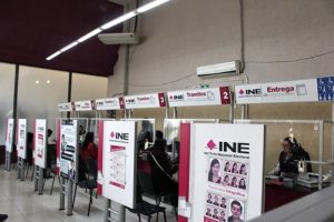 Módulo del INE en Puebla