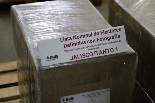 cajas con listados nominales para Jalisco