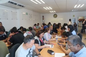 Personas practicando actividades del cómputo distrital