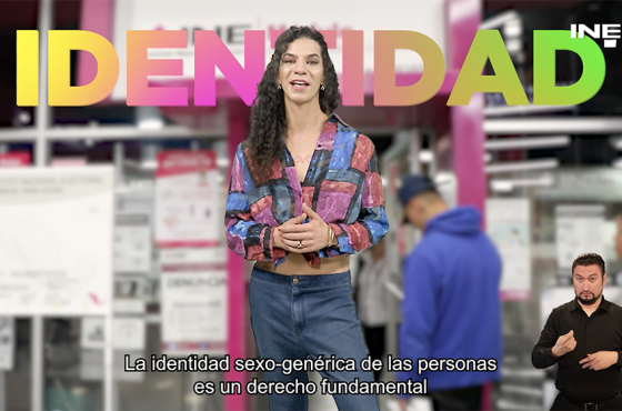 Persona Trans explicando como hacer la solicitud de cambio de género en la INE