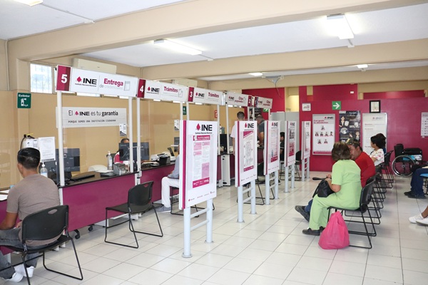 interior de las instalaciones de un módulo del INE en Baja California Sur