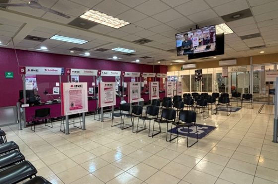 Interior del módulo del INE en el Estado de México