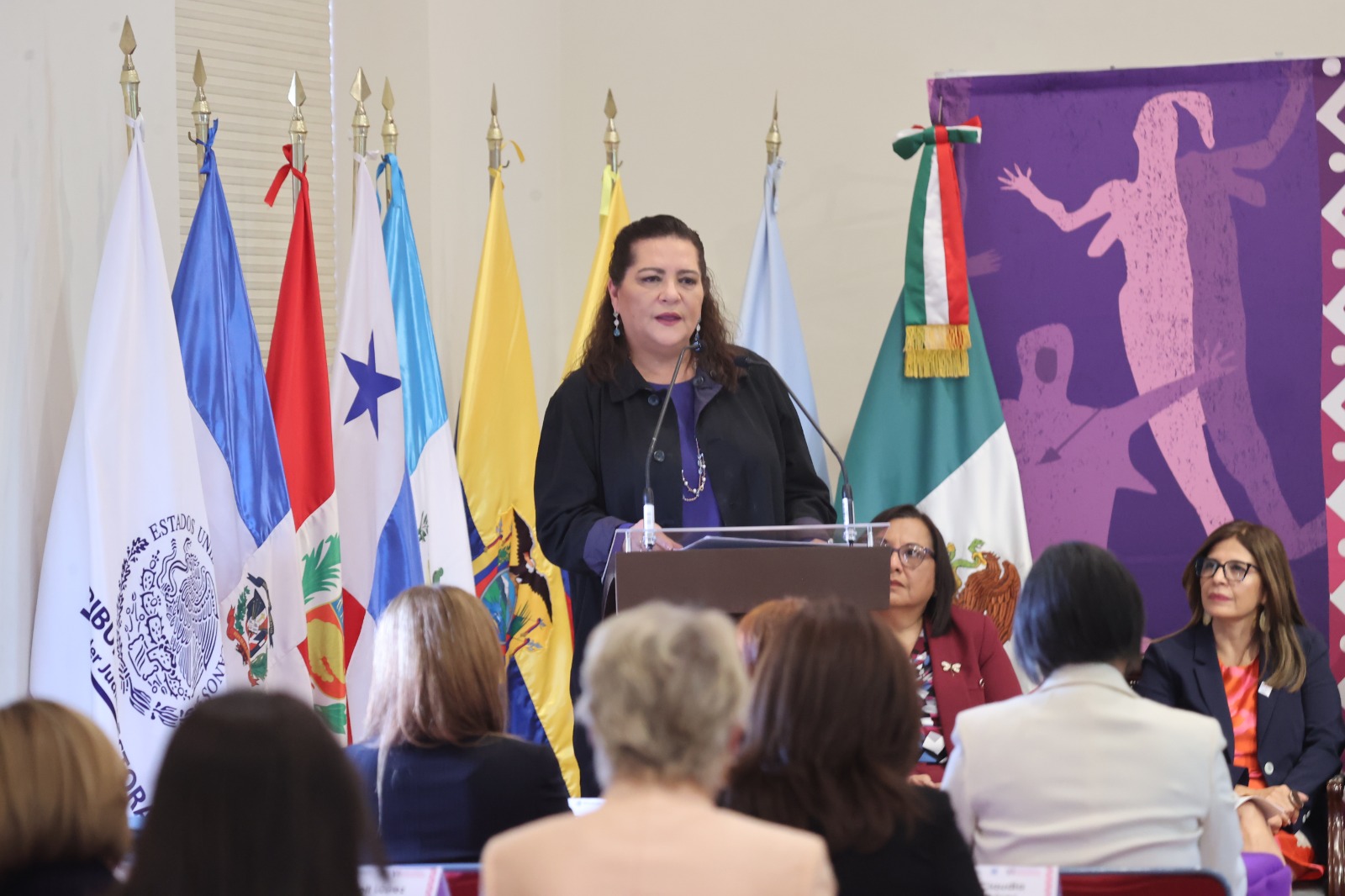Guadalupe Taddei en la Conferencia de la Asociación de Magistradas Electorales