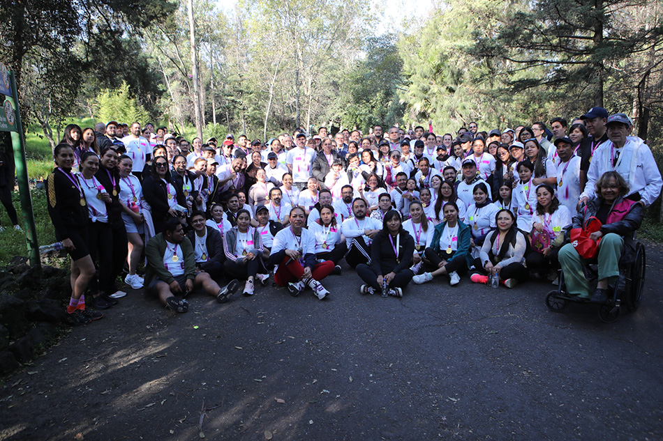foto grupal de Participantes en la carrera INE