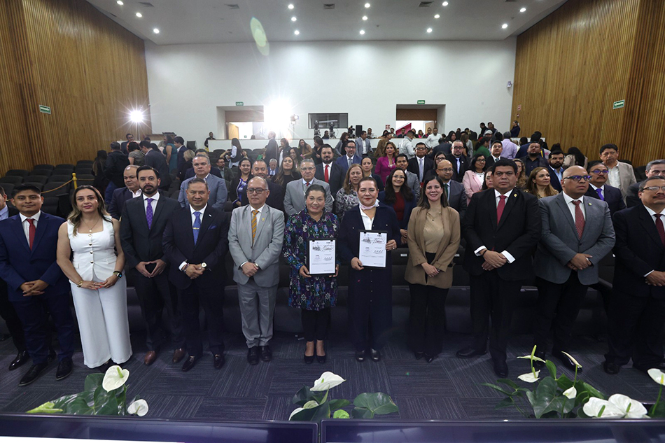 Asistentes a la firma del Acuerdo de Cooperación INE-Tribunal Superior de Guatemala