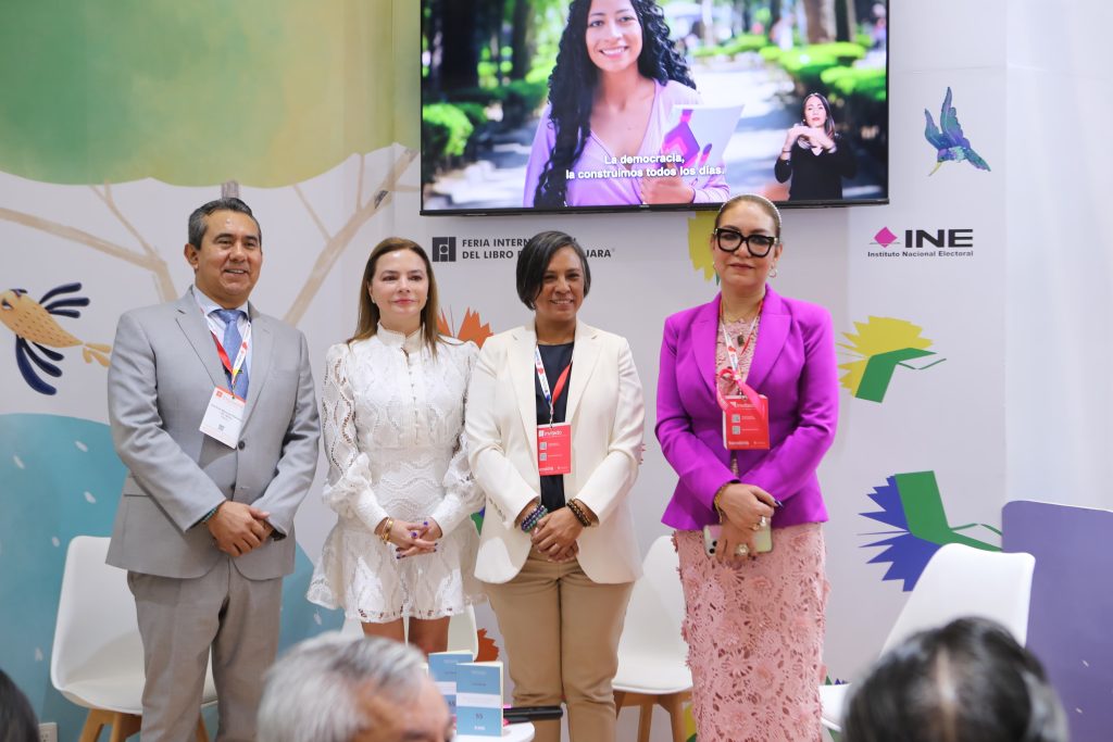 Inauguración del stand del INE en la FIL Guadalajara 2025