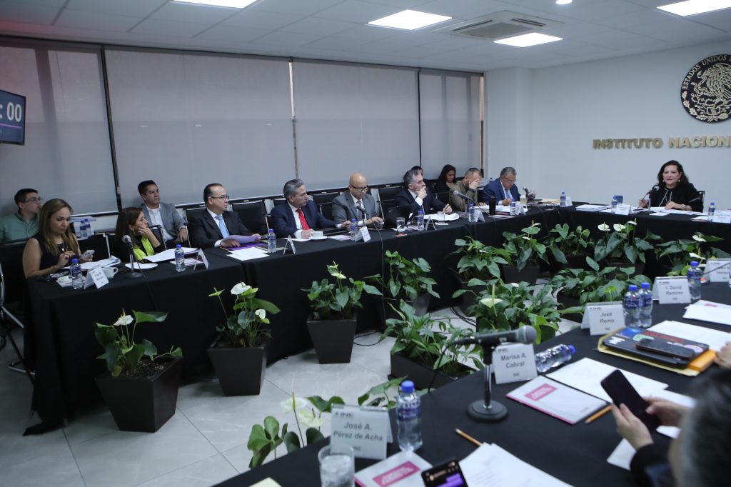 Junta General Ejecutiva en Sesión