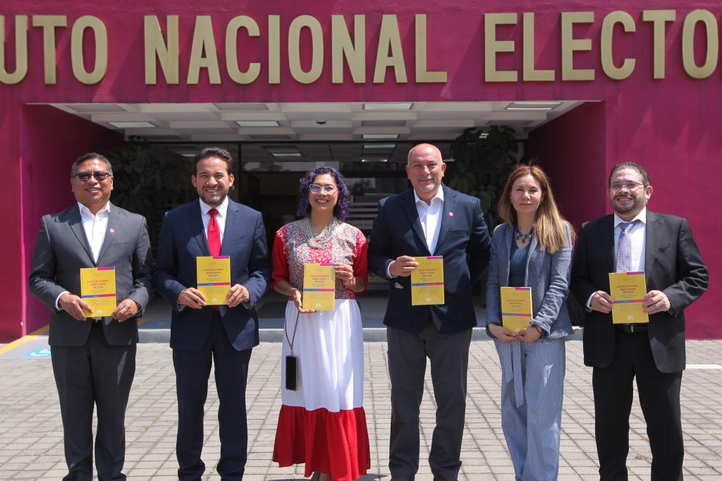 Participantes de la presentación del libro, Elecciones Mexicanas de 2024