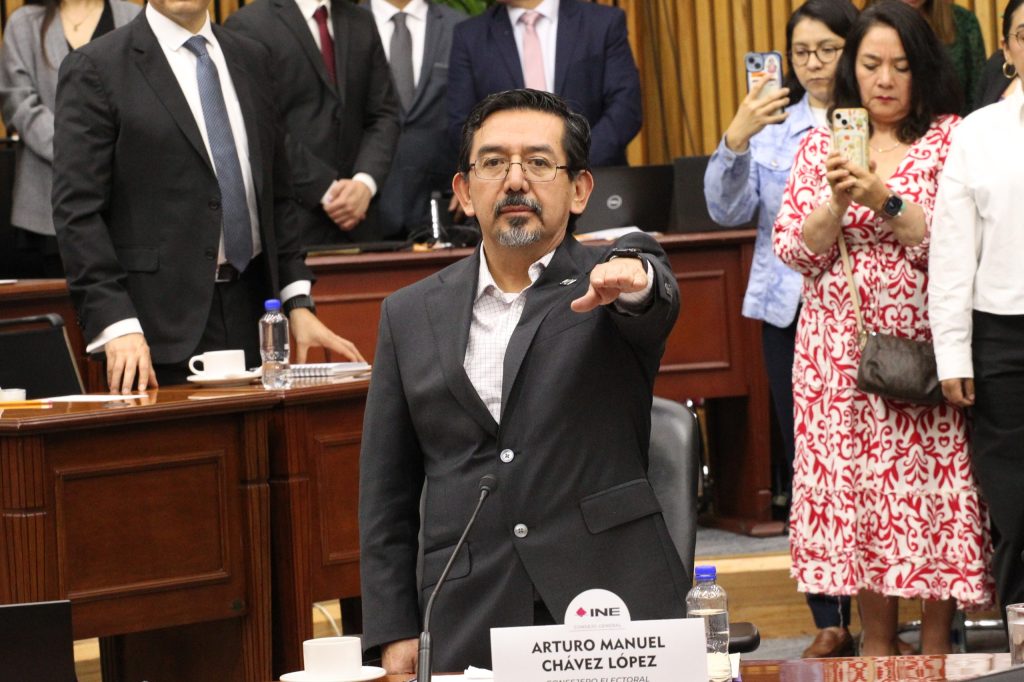Arturo Chávez López, Consejero Electoral