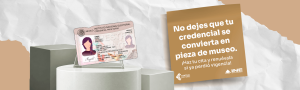 Imagen de una credencial para votar en un museo