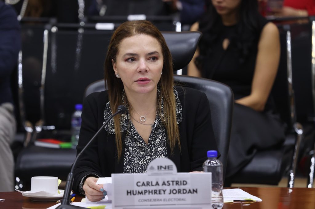 Carla Humphrey, Consejera Electoral en sesión del Consejo General